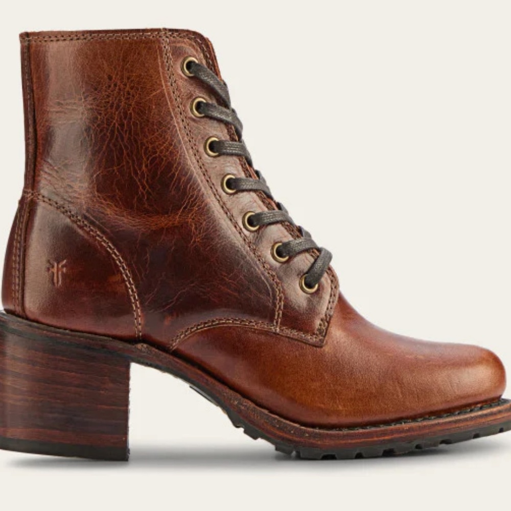 BRAND NEW - FRYE - SABRINA 6G LACE UP